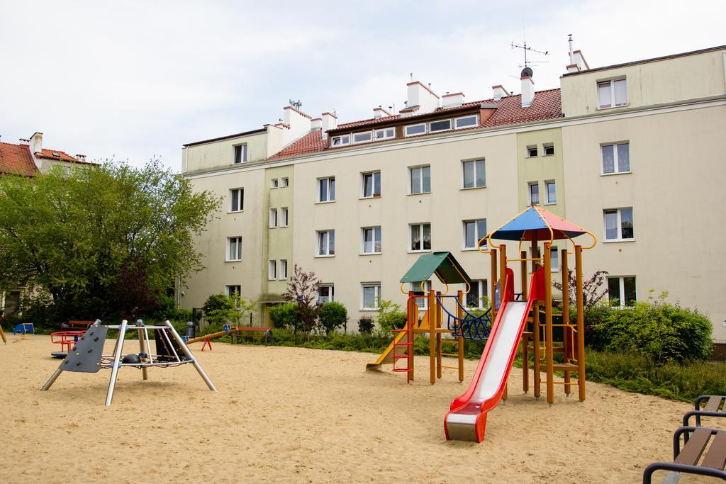 Apartament Gdynski Apartment Gdynia Bagian luar foto